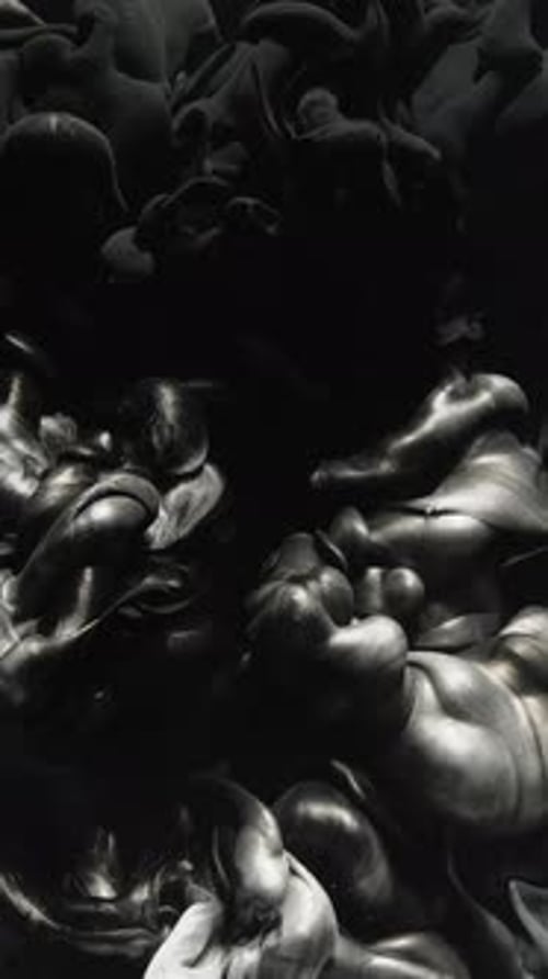 Water Shot Fluid Splash mit vertikaler Tinte, Schwarz, Silber