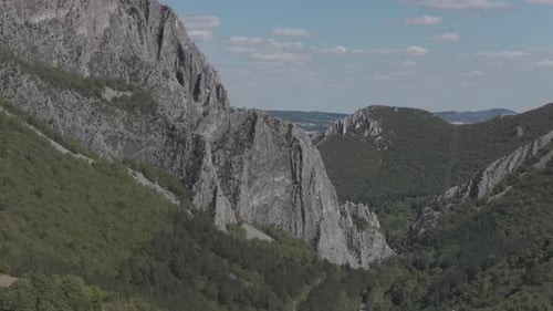 Falaises majestueuses de Vratsa, Bulgarie