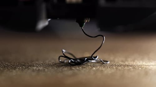 Processus de nettoyage des buses d'imprimante 3D