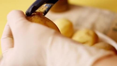 How to Make Creamy Mashed Potatoes with Cheddar