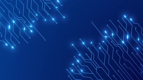Données numériques du circuit imprimé se déplaçant sur les arrière-plans des boucles du processeur. Traitement informatique et données.