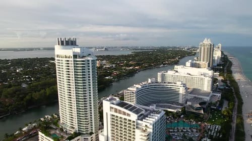 Panorama of the Fontainebleau Hotel in Miami Beach. South Beach. Florida. Luxury vacation destinatio