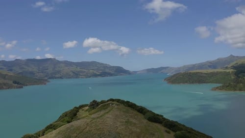 vista da trilha Onawe na Nova Zelândia, vista aérea sobre uma incrível baía oceânica em Takaroa, Nova Zelândia