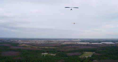 Orlando, Florida / Usa - September 14, 2018: Aerial , Hang Glider