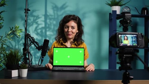 Media Star Reviews Newly Launched Chroma Key Gaming Laptop
