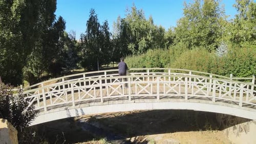 man bridge holiday