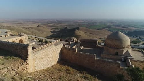 Drone 4K Kasimiye Madressa Mardin Turquie