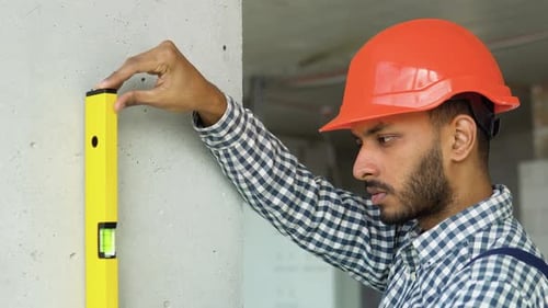 Indian Engineer Measures of the Vertical Deviation of the Wall