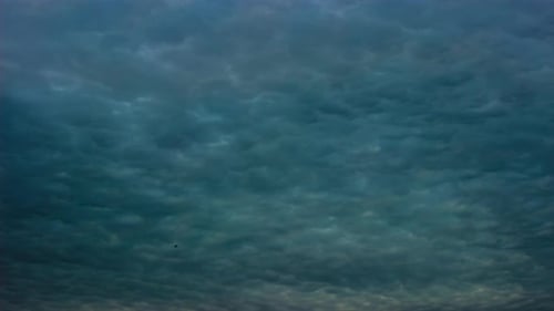 Wolken-Zeitraffer 4K