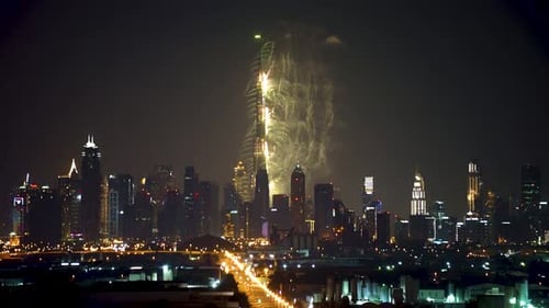 Visão noturna do Burj Khalifa