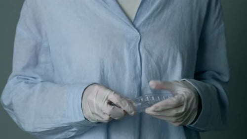 Preparing an Injection