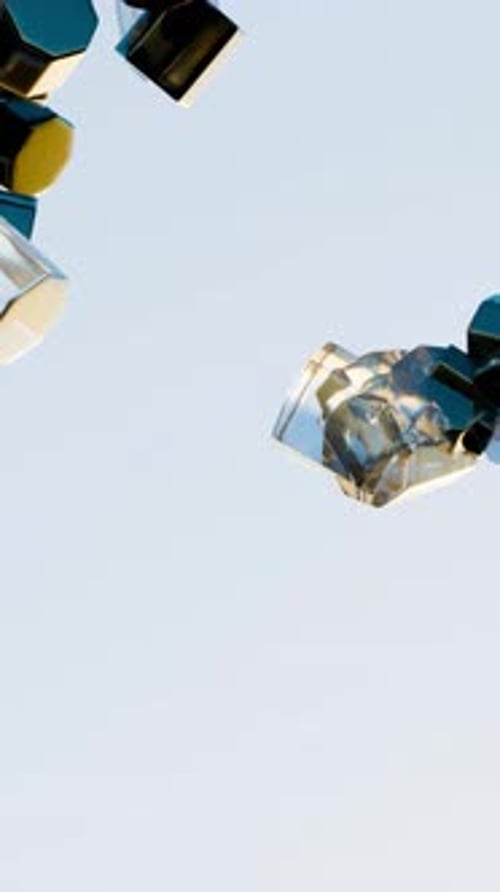 3D Loop Satisfying Geometric Pieces Animation