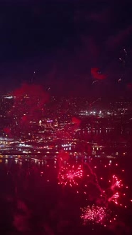 Enjoy the Fireworks Over San Francisco Bay During July 4Th Celebrations