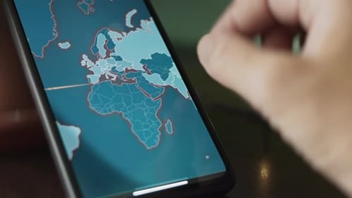 Exploring the Realtime Cyber Threat Map on Smartphone