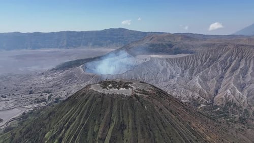 Vue aérienne du volcan du mont Bromo en Indonésie.