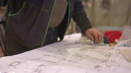 Engineer Man Worker Heavy Industry Plant Factory Oil Gas Fuels Pipeline Pipe Manufacture Machinery