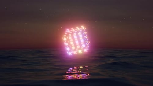 Cube lumineux abstrait au-dessus des vagues de l'océan en boucle transparente