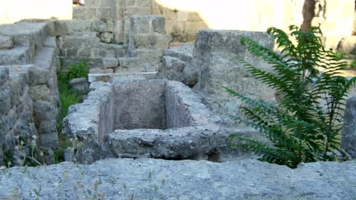 Quelques pierres célèbres en Grèce.