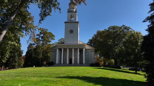 Igreja no campus da Emory University em Atlanta, Geórgia. Vista aérea.