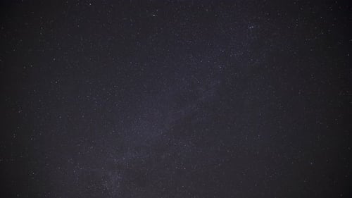 Night time-lapse of Milky Way spinning around the sky.