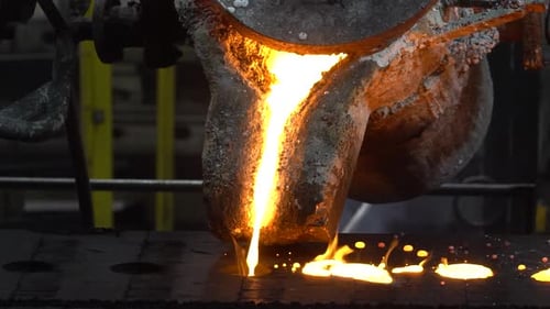 Geschmolzenes Metall