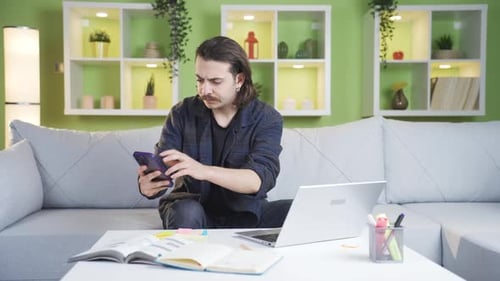 Smart-Home-Systeme. Das Licht ein- und ausschalten. Sparen.