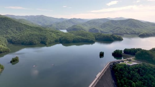 Fontana Dam aerial pullout