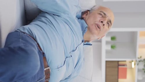 Vidéo verticale du syndrome de Burnout.