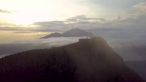 Mont Batur et mont Agung