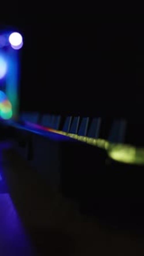 Glowing RGB Computer Case With Internal Cooling Fans