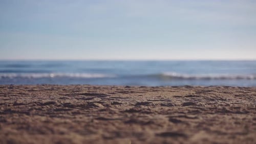Focus shifting at an empty beach