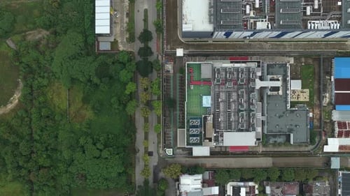 Antena vertical de instalação de data center com infraestrutura de resfriamento na Ásia