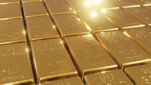 Goldene Akzente funkeln auf Goldbarren und Barren, die in Reihen gestapelt sind 4k