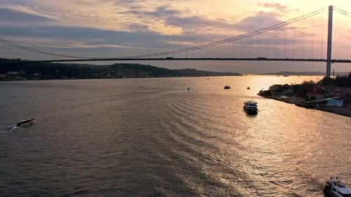 Vue en bateau sur le Bosphore d'Istanbul