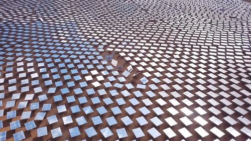Solar power plant mirrors that focus sun rays upon a collector producing renewable energy