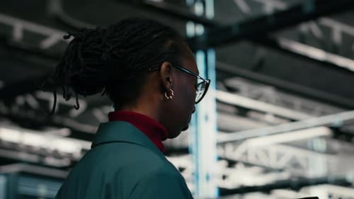 Writing Code Tablet Application and Programmer in Data Center