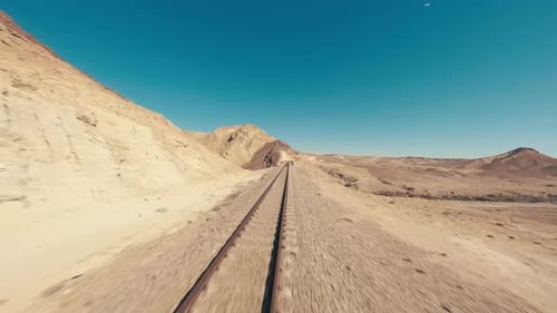 Fahrt mit der Wüstenbahn in Israel