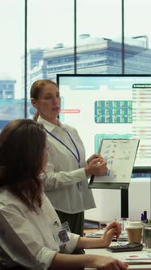 Vertical Video Investor and Associates Participate in Advisory Board Meeting to Review Reports