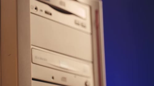 Uso de CD Circle Disk para computadora vieja, reproductor de DVD, unidad de disco, grabadora de música, reproducción de computadora retro