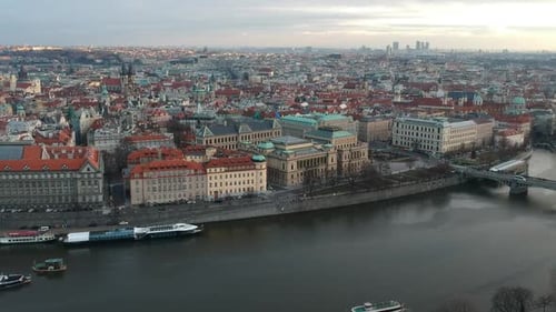 Die Stadt Prag an einem sonnigen Tag