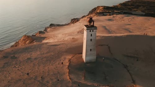 Images prises par Drone sur le phare de Rubjerg Knude sur la côte danoise
