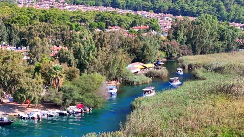 Akyaka.