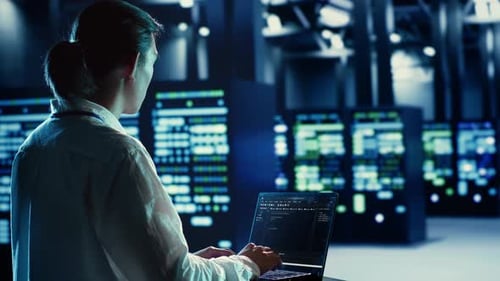 Admin Runs Code in Server Hub