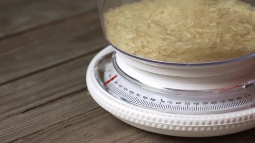 Measuring Rice Portion Control with Kitchen Scale
