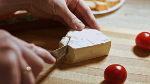 Giving to Brie Cheese the Shape of a Star