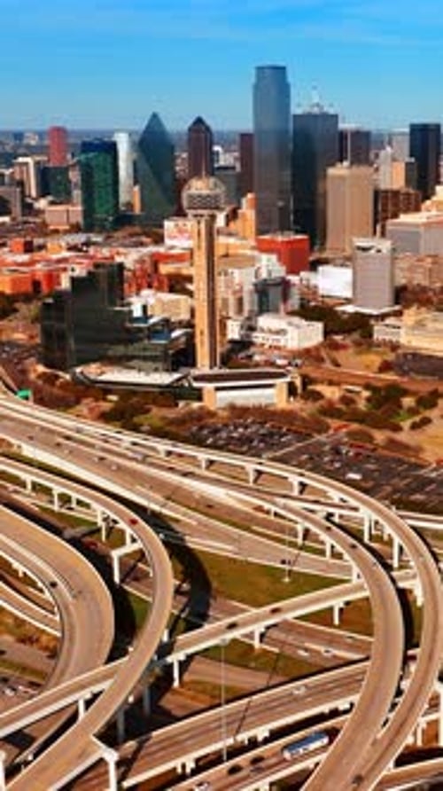 Multiple road intertwining in the scenery of Dallas, Texas, United States.