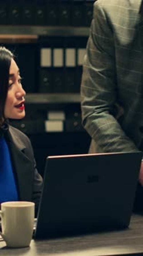 Team Collaboration with Technology in Modern Workplace