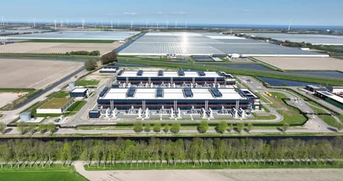 Centro de computación, servicio en la nube, computación cuántica, espacio de servidores, Middenmeer, Países Bajos.