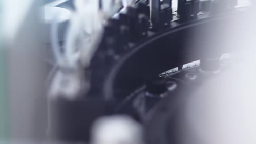 Automated Lab Machine Fills Vials