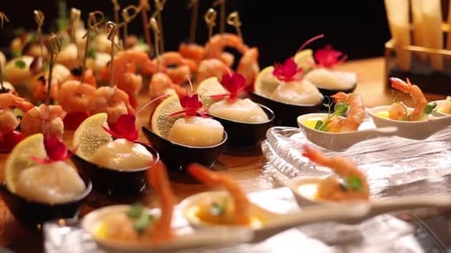 delicious seafood dishes in the Japanese restaurant